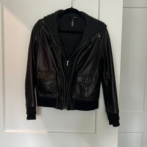 AQUA GENUINE LEATHER JACKET size small doible zip closure with hood